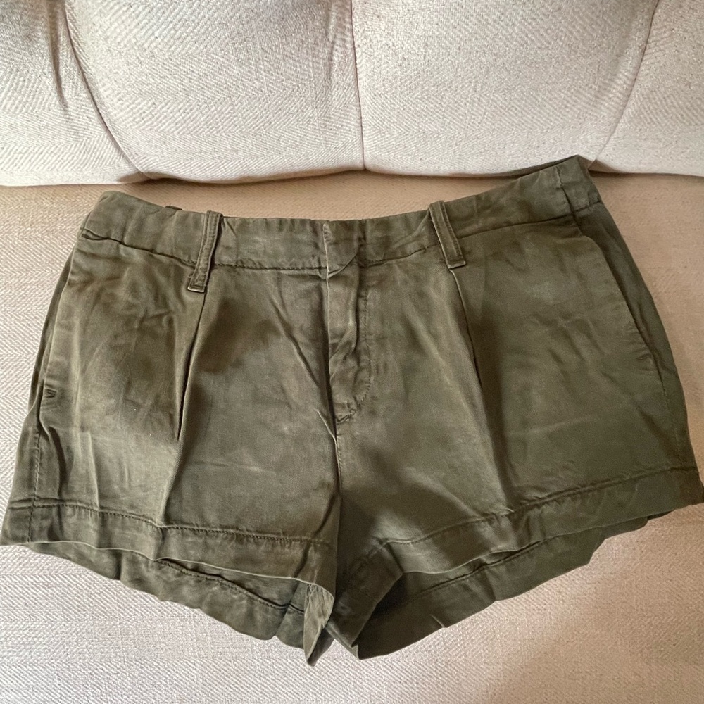7 For All of Mankind Women’s Shorts Size 26